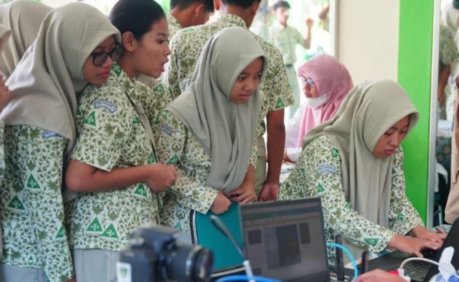 Dispendukcapil Madiun Gencarkan Layanan Keliling e-KTP, Targetkan 11 Ribu Warga Terekam Akhir Tahun Ini