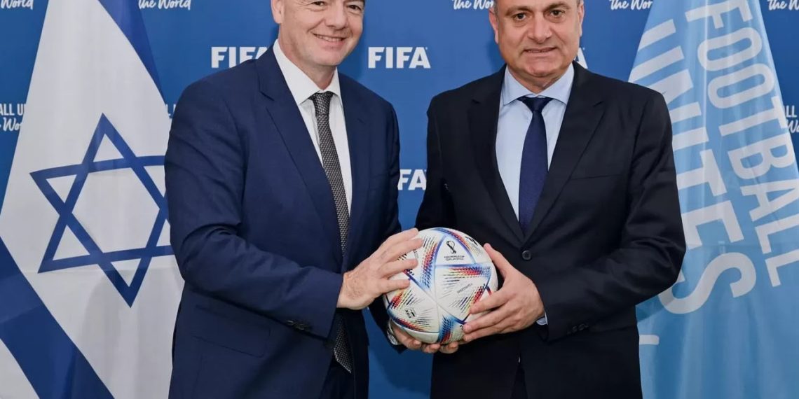 Dituding Standar Ganda, FIFA Bela Diri Soal Tak Boikot Israel