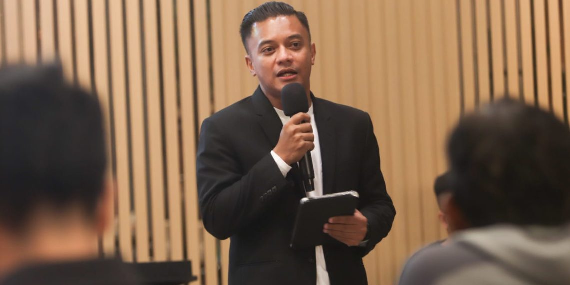 Arderio Hukom Janji Hapus Iuran Bulanan dan Buka Akses CSR untuk Pembinaan Olahraga Surabaya