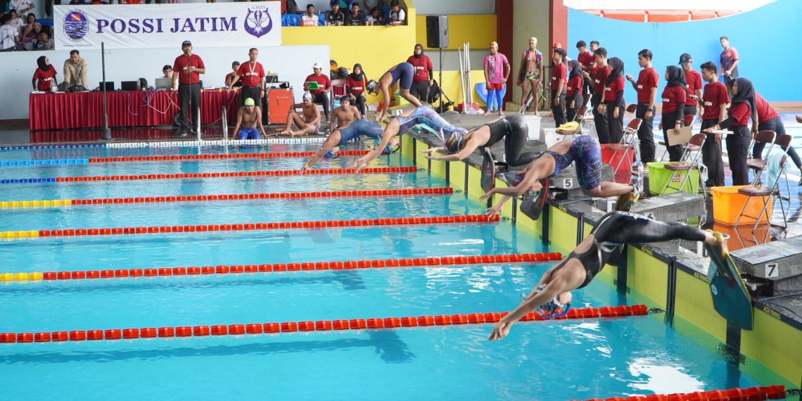Surabaya Pimpin Klasemen Kejuaraan Finswimming Piala Gubernur Jatim 2025