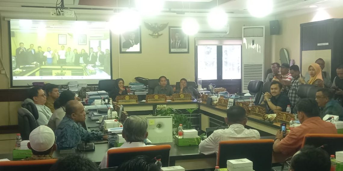 Warga Keputih Adukan Proyek Jembatan Penyebab Banjir ke DPRD, Eri Irawan: Pengembang Lakukan Pelanggaran