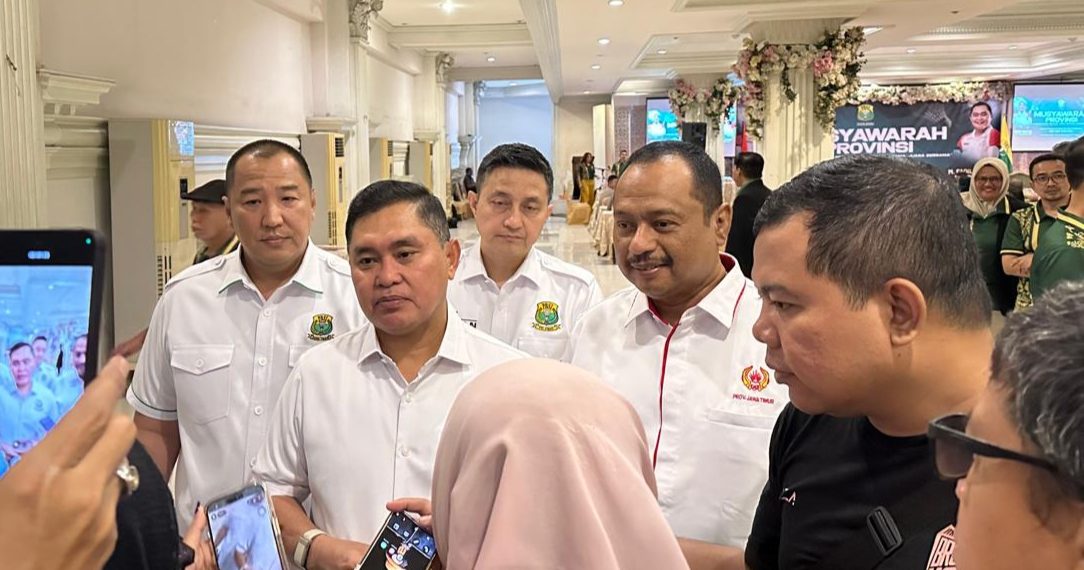 Dihadiri Ketua KONI Jatim, Tony Wahyudi Kembali Terpilih Ketua PBSI Jatim, Fokus Emas PON 2028