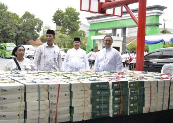 Tinjau Posko Dinas Pendidikan di Surabaya, Kadindik Jatim: Momentum Pererat Silaturahmi