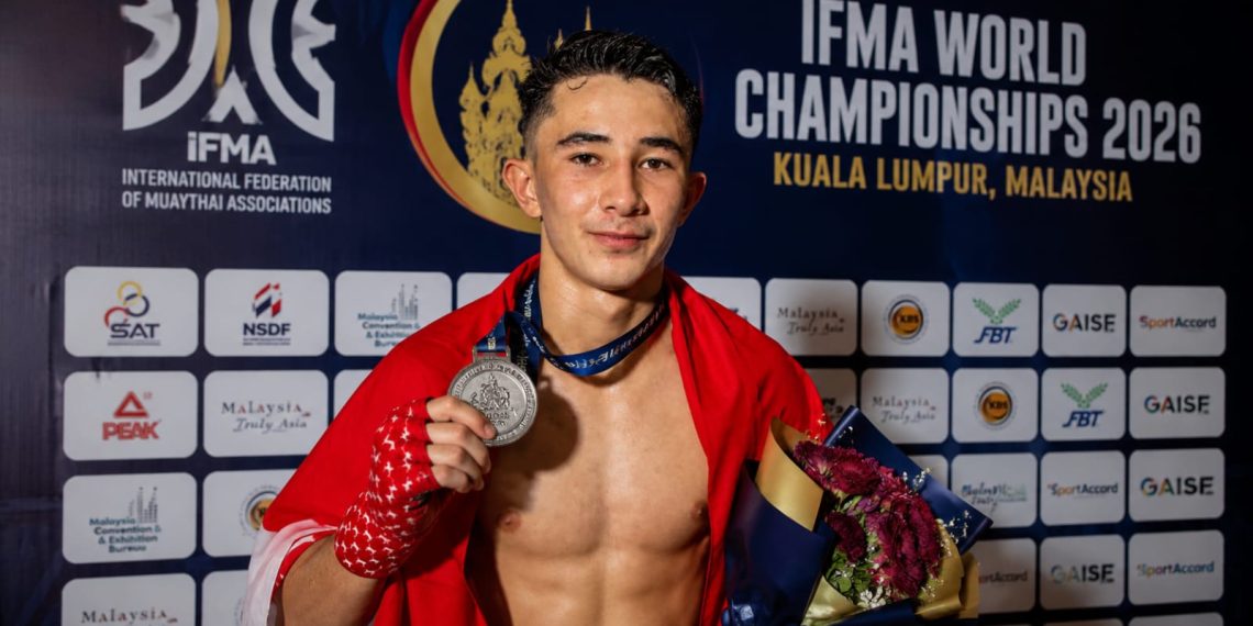 Elijah Hinzman, Atlet Muaythai Jawa Timur, Ukir Sejarah di IFMA World Championships 2026